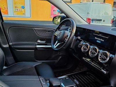 Schwarz Gebraucht 2021 Mercedes GLA200 SUV | 26.900 € (Fairer Preis)