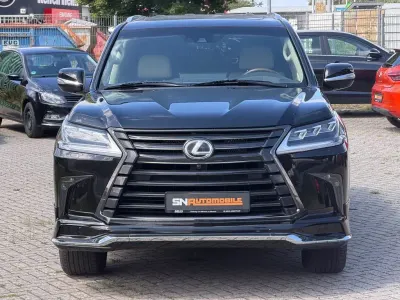 Gebraucht Lexus LX570 367 PS (269 kW) 2020 Schwarz SUV