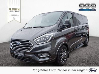 Gebraucht Ford Tourneo Titanium 131 PS (96 kW) 2022 Grau / magnetic grau Van / Kleinbus