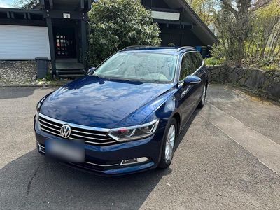 Second-hand VW Passat 150 CP (110 kW) 2017 Albastru Break