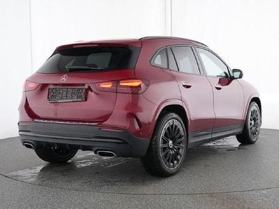 Usata Mercedes GLA220 AMG 190 CV (139 kW) 2025 Rosso SUV