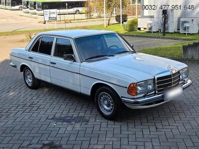 Usata Mercedes E280 185 CV (136 kW) 1979 Bianco Berlina