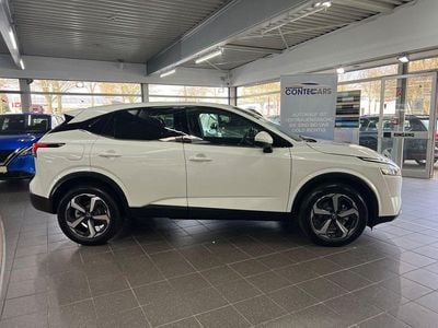 Weiß Gebraucht 2023 Nissan Qashqai 360º SUV | 24.999 € (Guter Preis)