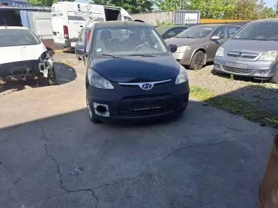 Brugt Hyundai i10 67 HK (49 kW) 2010 Sort Hatchback