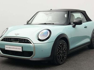 Second-hand Mini Cooper Cabriolet Favoured 163 CP (119 kW) 2025 Verde Cabrio