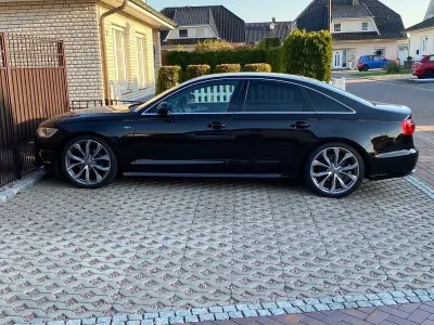 Gebraucht Audi A6 Sport 204 PS (150 kW) 2012 Schwarz Limousine