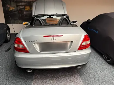 Gebraucht Mercedes SLK200 163 PS (119 kW) 2007 Silber Cabrio