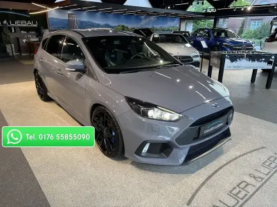 Używany Ford Focus RS 349 KM (256 kW) 2018 Biały Sedan/Limuzyna