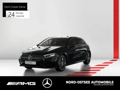 Gebraucht Mercedes A200 AMG 163 PS (119 kW) 2025 Kosmosschwarz metallic Limousine