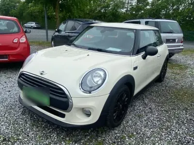 Gebraucht Mini ONE 102 PS (75 kW) 2015 Weiß Kleinwagen
