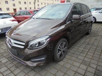 Gebraucht Mercedes B200 143 PS (105 kW) 2017 Andere Van / Kleinbus