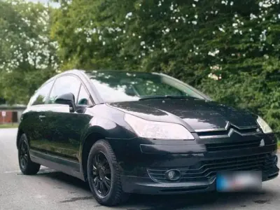 Gebraucht Citroën C4 88 PS (64 kW) 2007 Schwarz Coupé