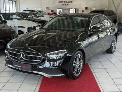 Gebraucht Mercedes E200 160 PS (117 kW) 2023 Schwarz Limousine