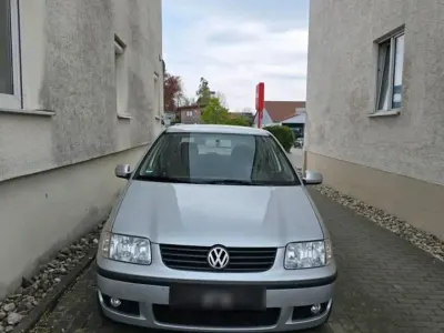 Gebraucht VW Polo 75 PS (55 kW) 2001 Silber Kleinwagen