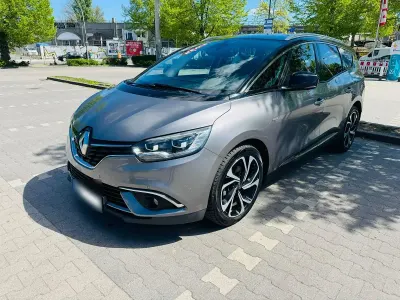 Gebraucht Renault Scénic IV Bose Edition 160 PS (117 kW) 2018 Grau Van / Kleinbus