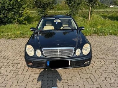 Mercedes E280