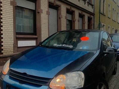 VW Golf V