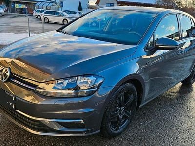 Gebraucht VW Golf VII Join 131 PS (96 kW) 2018 Limousine