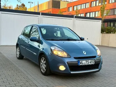 Occasion Renault Clio II Expression 75 ch (55 kW) 2010 Bleue Berline