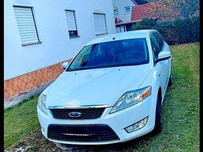 Gebraucht Ford Mondeo 125 PS (91 kW) 2009 Weiß Kombi