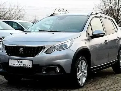 Gebraucht Peugeot 2008 Signature Sky 131 PS (96 kW) 2019 Grau SUV