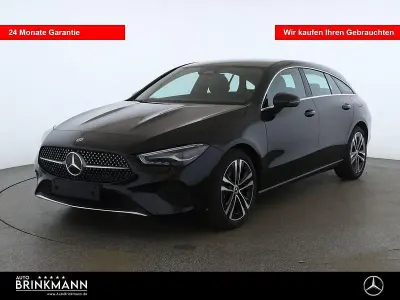 Gebraucht Mercedes CLA200 Shooting Brake Advanced 163 PS (119 kW) 2025 Lack kosmosschwarz Kombi
