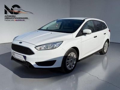 Gebraucht Ford Focus Ambiente 101 PS (74 kW) 2016 Weiß Kombi