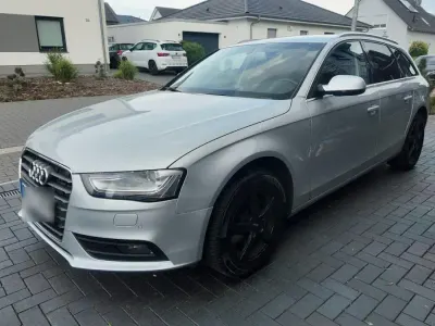 Gebraucht Audi A4 Attraction 150 PS (110 kW) 2013 Silber Kombi