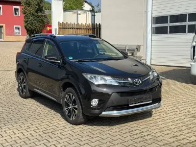 Gebraucht Toyota RAV4 Edition-S 150 PS (110 kW) 2015 Braun SUV