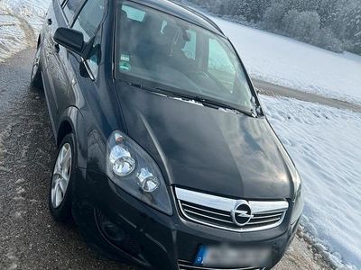 Gebraucht Opel Zafira 125 PS (91 kW) 2011 Schwarz Van / Kleinbus