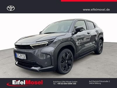 Grau Neu 2026 Toyota Urban Cruiser Lounge SUV | 40.980 € (Fairer Preis)