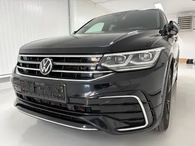 Usata VW Tiguan Allspace R-line 200 CV (147 kW) 2022 Nero SUV