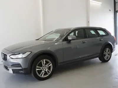 Gebraucht Volvo V90 CC 190 PS (139 kW) 2017 Grau Kombi