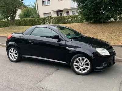 Gebraucht Opel Tigra 90 PS (66 kW) 2006 Schwarz Cabrio