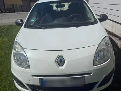 Gebraucht Renault Twingo 56 PS (41 kW) 2009 Weiß Kleinwagen
