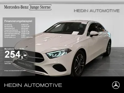 Gebraucht Mercedes A200 Progressive 163 PS (119 kW) 2025 Unilack polarweiß Limousine