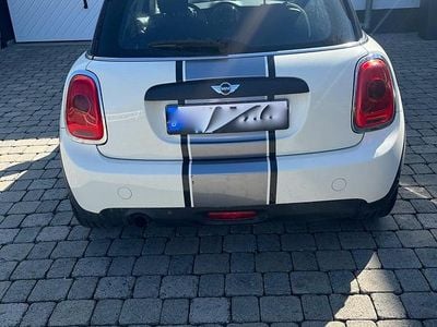 Beige Gebraucht 2016 Mini ONE Kleinwagen | 7.500 €