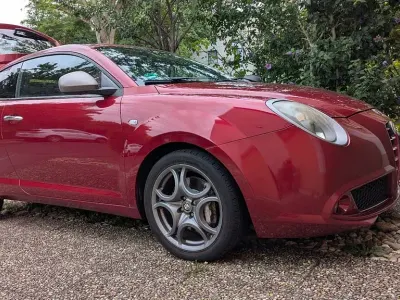 Gebraucht Alfa Romeo MiTo Quadrifoglio Verde 170 PS (125 kW) 2010 Rot Kleinwagen