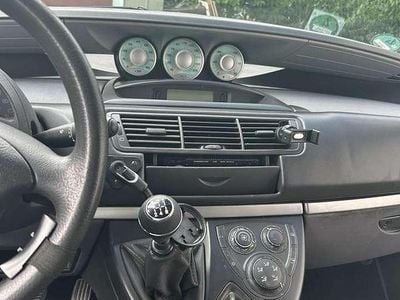 Peugeot 807
