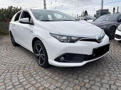 Toyota Auris Hybrid