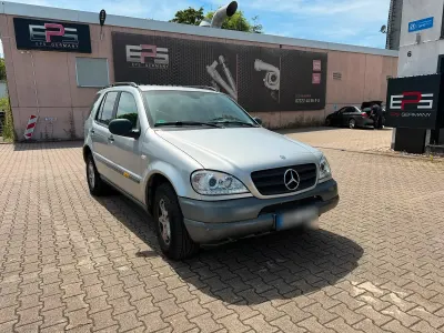 Gebraucht Mercedes ML270 2001 Silber SUV