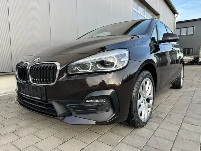 Gebraucht BMW 220 Active Tourer Sport Line 190 PS (139 kW) 2018 Braun Van / Kleinbus