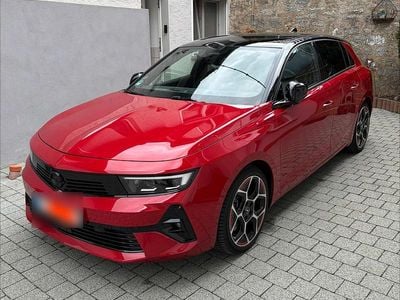 Usata Opel Astra 180 CV (132 kW) 2022 Rosso Utilitaria