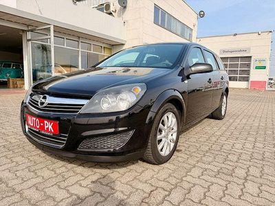 Gebraucht Opel Astra Selection 90 PS (66 kW) 2009 Schwarz Limousine