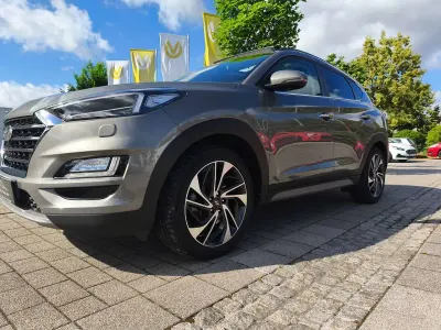 Gebraucht Hyundai Tucson Premium 177 PS (130 kW) 2020 Grau SUV