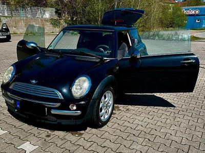 Second-hand Mini ONE 90 CP (66 kW) 2003 Negru Hatchback