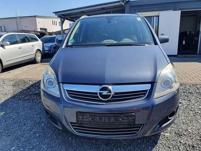 Gebraucht Opel Zafira Innovation 140 PS (102 kW) 2009 Metro m2 Van / Kleinbus