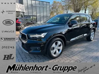 Gebraucht Volvo XC40 Momentum 129 PS (94 kW) 2021 Schwarz SUV