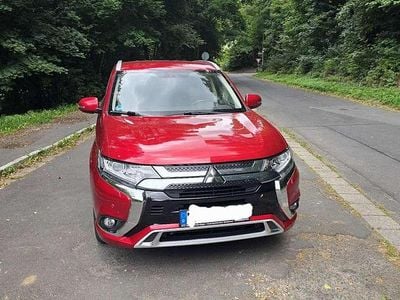 Mitsubishi Outlander P-HEV
