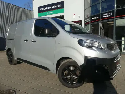 Second-hand Peugeot Expert Premium 140 CP (102 kW) 2017 Gri Van